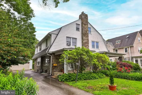 131 Drexel Rd, Ardmore, PA 19003