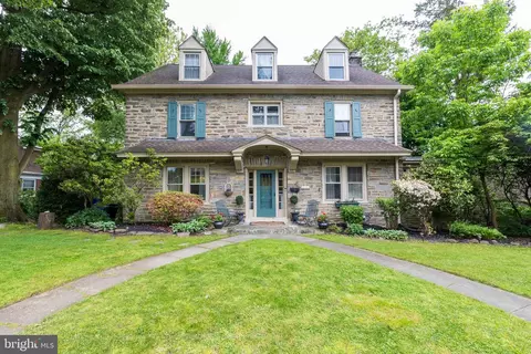 8226 Westminster Rd, Elkins Park, PA 19027