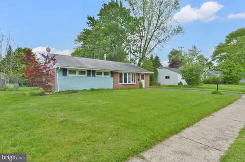 2806 Anzac Ave, Abington, PA 19001
