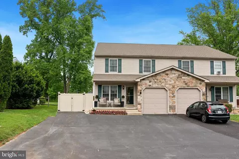 510 Woodland Ave #B, Horsham, PA 19044