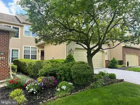 126 Pinecrest Ln, Lansdale, PA 19446