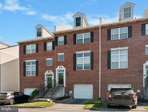 418 W 5th Ave, Conshohocken, PA 19428
