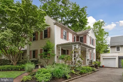 8105 Eastern Ave, Wyndmoor, PA 19038