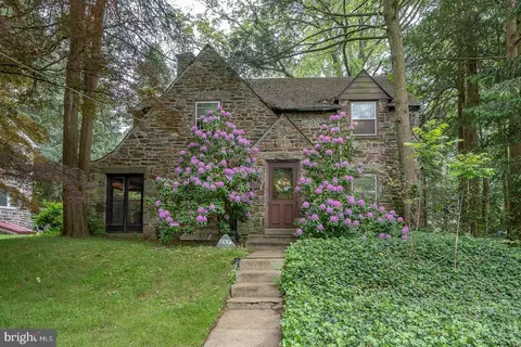 8315 Tulpehocken Ave, Elkins Park, PA 19027