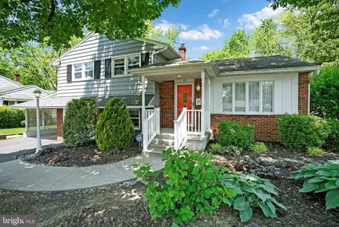 25 Church Rd, Telford, PA 18969