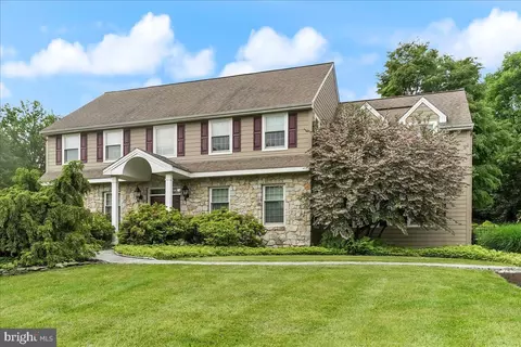 1848 Morgan Ln, Collegeville, PA 19426