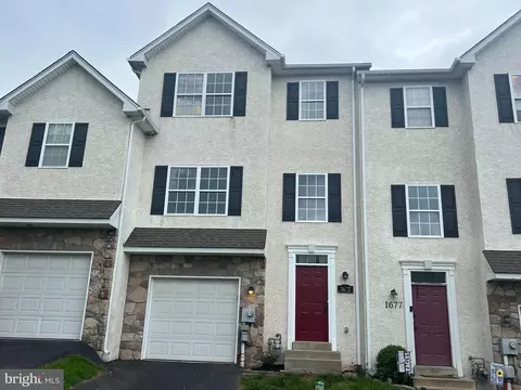 1673 Laura Ln, Pottstown, PA 19464