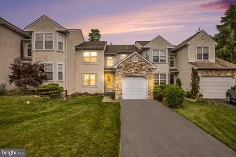 1872 Hood Ln, Ambler, PA 19002