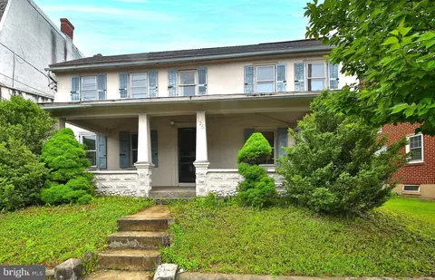136 Main St, East Greenville, PA 18041