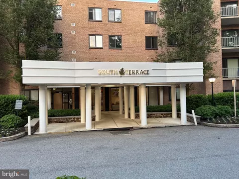 1637 Oakwood Dr #S209, Penn Valley, PA 19072