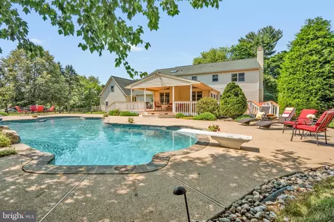 3735 Skipview Ln, Collegeville, PA 19426