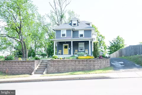 2227 Old Welsh Rd, Willow Grove, PA 19090