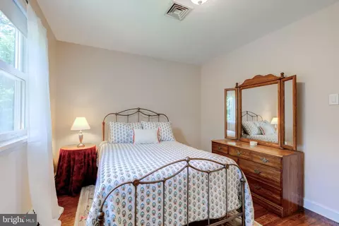 Bedroom - 420 Accomac Rd, Wyncote, PA 19095 photo 5 of 12
