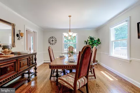 Dining - 420 Accomac Rd, Wyncote, PA 19095 photo 2 of 4