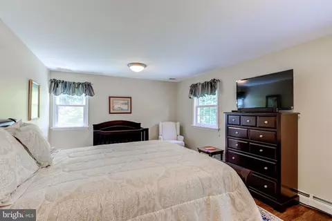 Bedroom - 420 Accomac Rd, Wyncote, PA 19095 photo 8 of 12