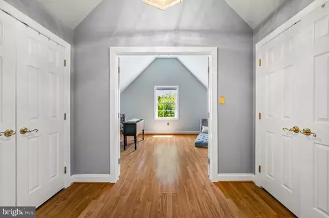 Entry Way - 1261 Gulph Creek Dr, Wayne, PA 19087 photo 6 of 6