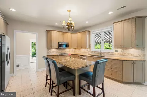 Kitchen - 1261 Gulph Creek Dr, Wayne, PA 19087 photo 1 of 5