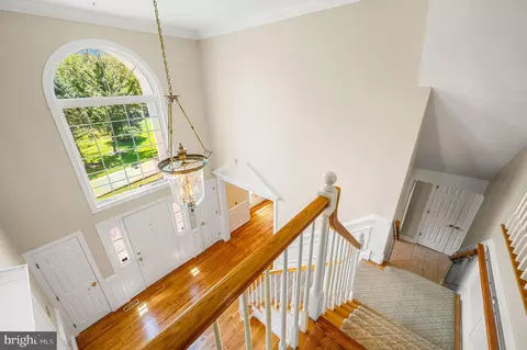 Entry Way - 1261 Gulph Creek Dr, Wayne, PA 19087 photo 4 of 6