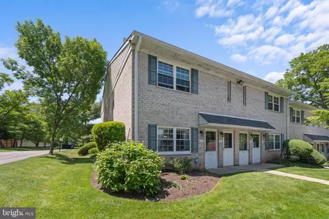 113 Hampstead Dr #113, Ambler, PA 19002