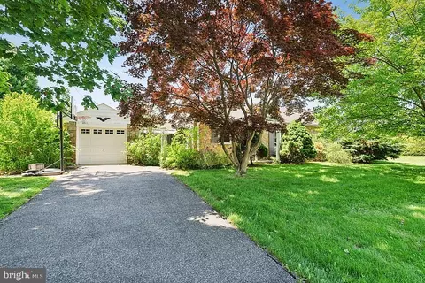 1950 Berkley, Norristown, PA 19403