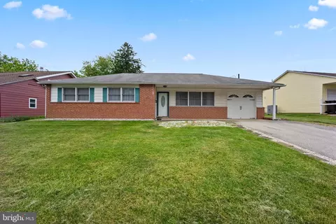 2906 Stoney Creek Rd, East Norriton, PA 19401