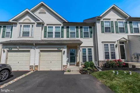 160 Royer Dr #3102, Trappe, PA 19426