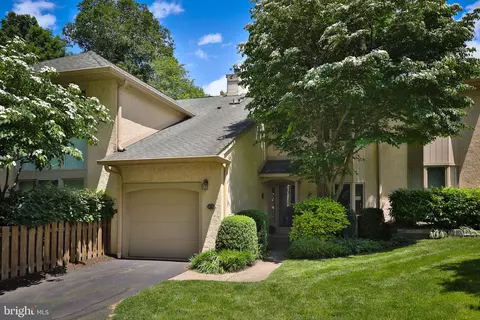 415 Linden Dr #41-5, Elkins Park, PA 19027