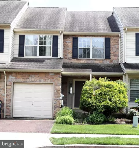 2604 Noble Way, Royersford, PA 19468