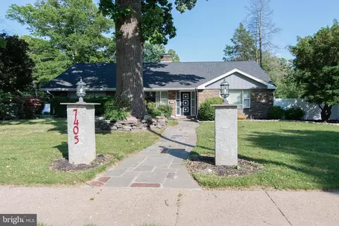 7405 Rowland Ave, Cheltenham, PA 19012