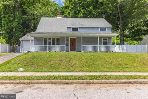 8717 Patton Rd, Glenside, PA 19038