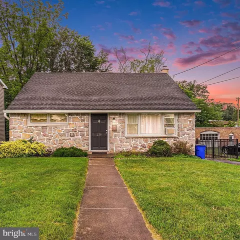 239 Henry St, Pottstown, PA 19464