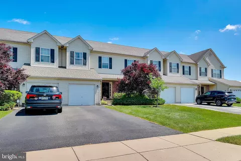 110 Crooked Ln, Gilbertsville, PA 19525