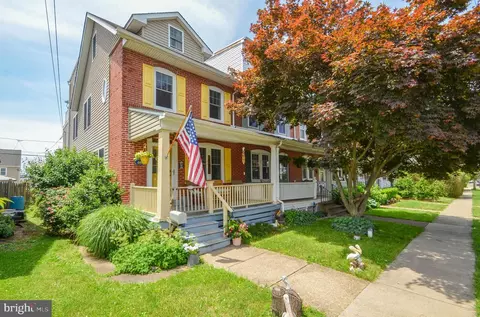 46 E 4th St, Lansdale, PA 19446