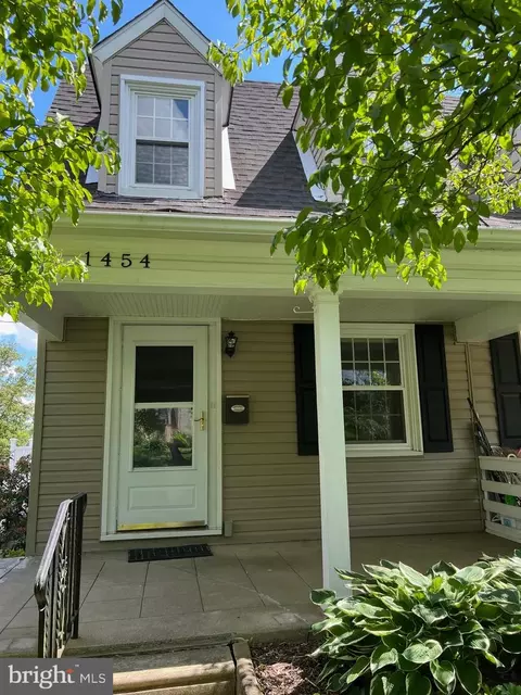 1454 Drayton Ln, Wynnewood, PA 19096