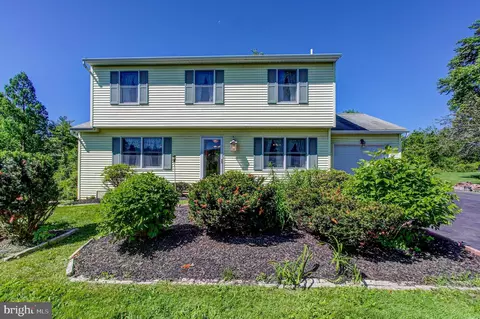 106 S Allentown Rd, Telford, PA 18969