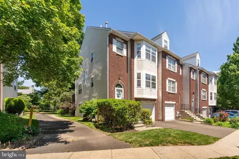 400 Carol Ct #20, Lansdale, PA 19446