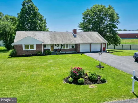 620 Moyer Rd, Souderton, PA 18964