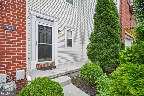 743 Martingale Rd, Schwenksville, PA 19473
