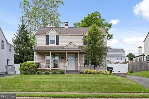 412 Silver Ave, Willow Grove, PA 19090