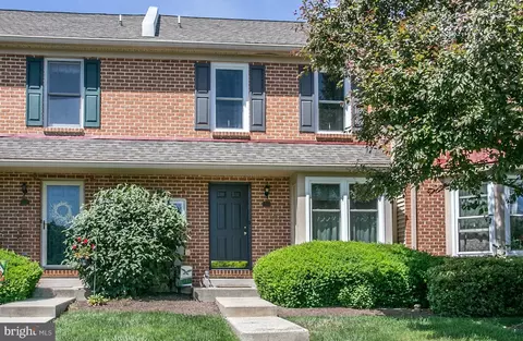518 Greenwood Ct, Harleysville, PA 19438