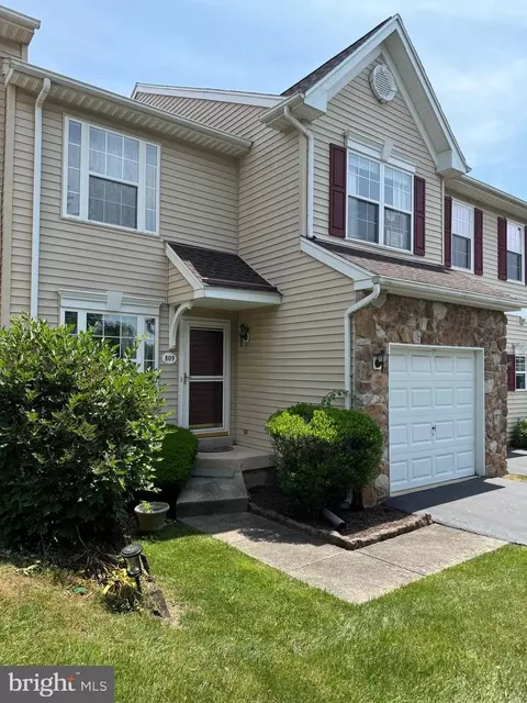 809 Lizzie Ln, Royersford, PA 19468