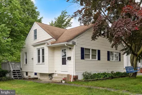 1220 Mildred Ave, Abington, PA 19001