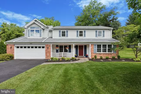 3808 Meyer Ln, Hatboro, PA 19040