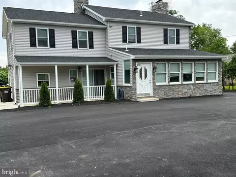 2415 N Broad St, Colmar, PA 18915