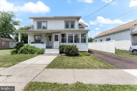 213 Henry St, Pottstown, PA 19464