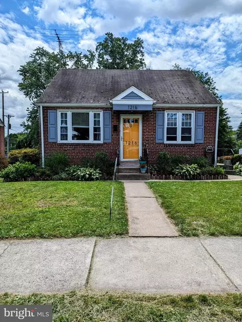 1216 N Franklin St, Pottstown, PA 19464