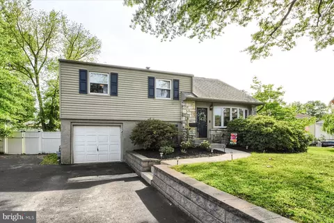 1100 Columbia Ave, Lansdale, PA 19446