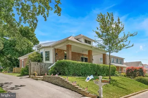 115 Gilpin Rd, Willow Grove, PA 19090