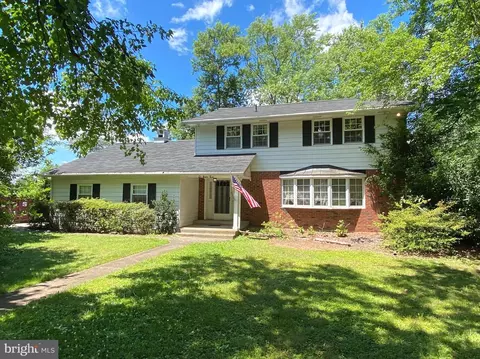 693 Hause Ave, Pottstown, PA 19464