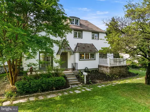419 Merion Pl, Merion Station, PA 19066